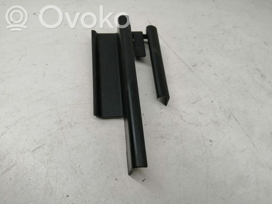 BMW 5 E60 E61 Front driver seat rail 7007695 60829010