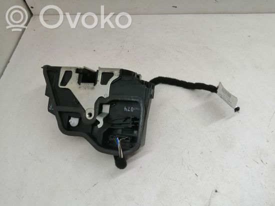 BMW 5 E60 E61 Front door lock 7167074 698235601