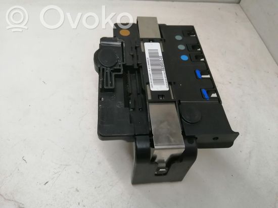 BMW 3 E90 E91 Fuse module 693665305