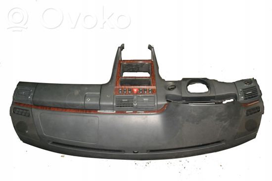 Mercedes-Benz E W210 Dashboard