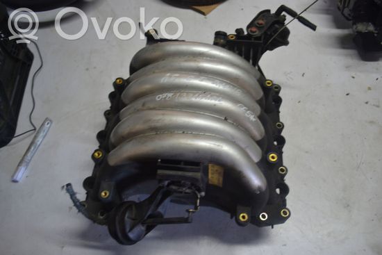 Audi A6 S6 C5 4B Intake manifold 078133151AK