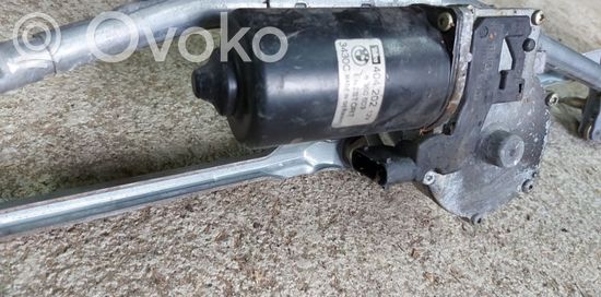BMW 5 E39 Front wiper linkage