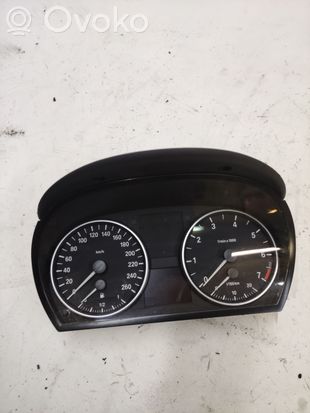 BMW 3 E90 E91 Speedometer (instrument cluster) 102533062 33062400111999