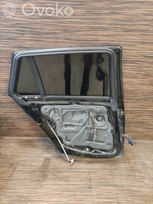 BMW 3 E90 E91 Rear door