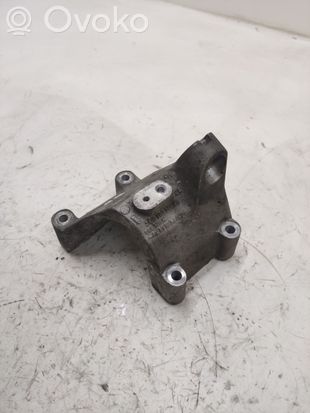 Volkswagen Phaeton Engine mounting bracket 3D0199308A