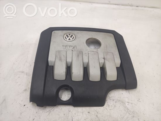 Volkswagen Golf V Engine cover (trim)
