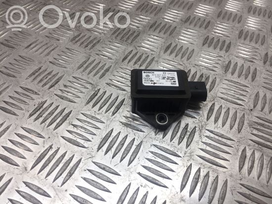 Audi A4 S4 B7 8E 8H ESP acceleration yaw rate sensor 8E0907637