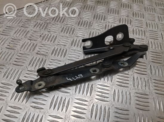 Audi A4 S4 B7 8E 8H Tailgate/trunk/boot hinge 8H0827301B
