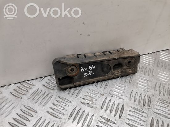 Audi A4 S4 B6 8E 8H Front bumper mounting bracket 8E0807284