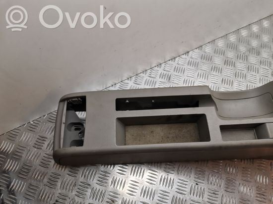 Audi A4 S4 B7 8E 8H Center console 8E0863241F 8E0863276B 8P0863284