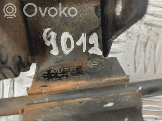 Audi A4 S4 B6 8E 8H Front door upper hinge 8E0831412