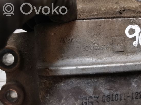 Volkswagen PASSAT B6 Engine mount bracket 3C0199555