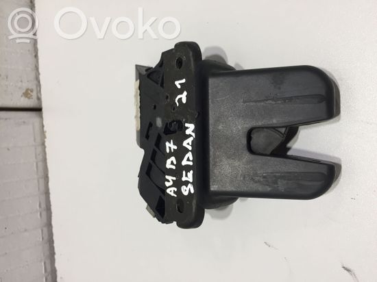 Audi A4 S4 B7 8E 8H Loading door lock 4F5827505B