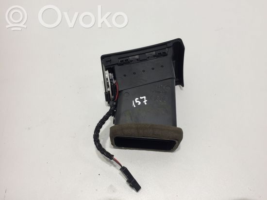 Audi A4 S4 B7 8E 8H Dashboard side air vent grill/cover trim 8E0820902F