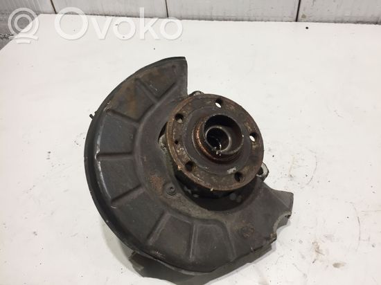 Volkswagen PASSAT B6 Front wheel hub spindle knuckle