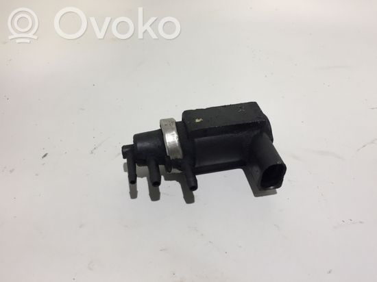 Audi A4 S4 B6 8E 8H Turbo solenoid valve 059906627B