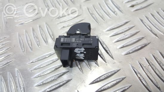 BMW 1 E81 E87 Electric window control switch 6935534