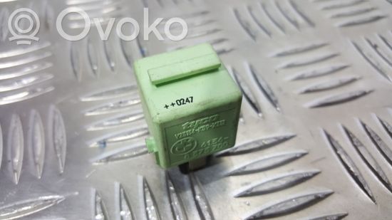 BMW 3 E46 Other relay 8373700