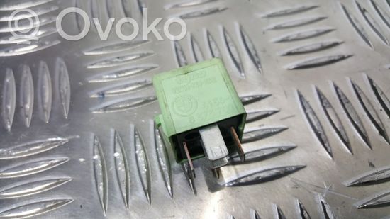 BMW 3 E46 Other relay 8373700