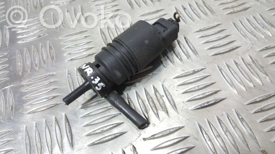 BMW 3 E46 Windscreen/windshield washer pump 0021587
