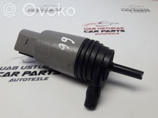 BMW 1 E81 E87 Windscreen/windshield washer pump 67126934159
