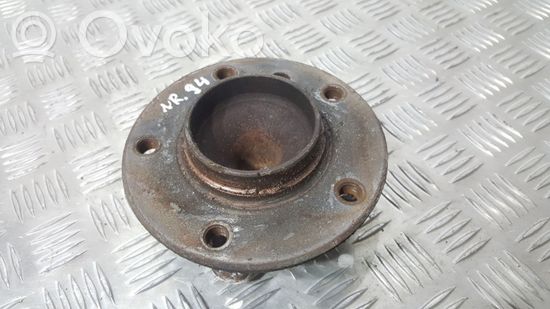 BMW 3 E90 E91 Front wheel hub 6765155 6765157