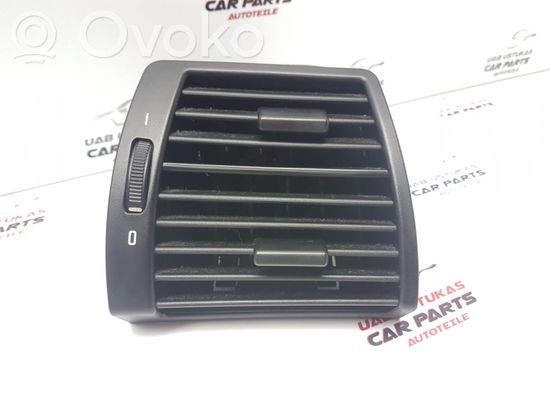 BMW X5 E53 Dashboard side air vent grill/cover trim 8402216