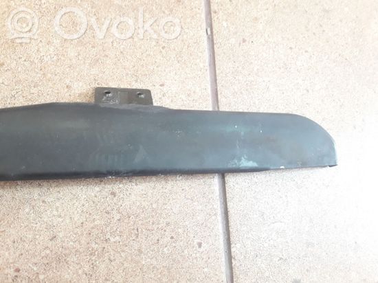 Audi 80 90 B3 Air flow deflector