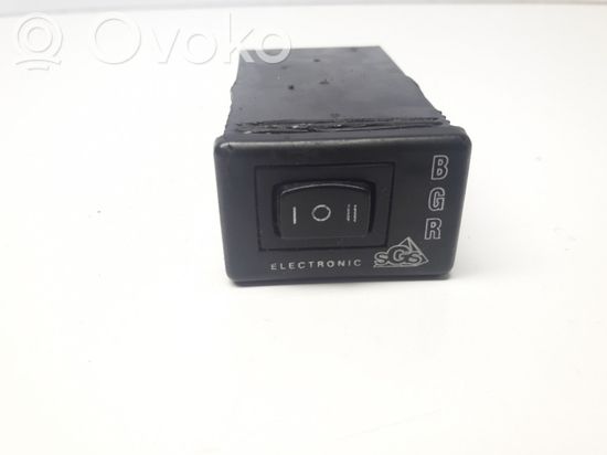 Audi 80 90 S2 B4 Other switches/knobs/shifts