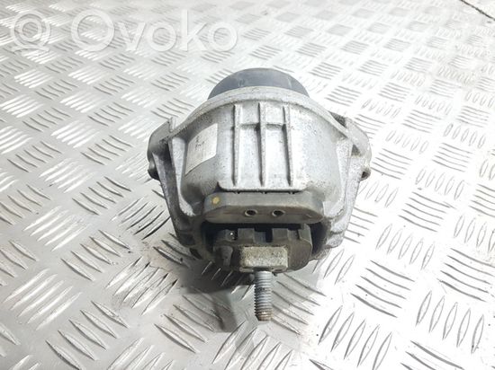 BMW 1 E81 E87 Engine mount bracket 13981112