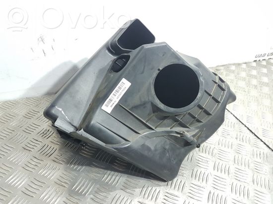 BMW 1 E81 E87 Air filter box 753275404 7567175 AD756717503K
