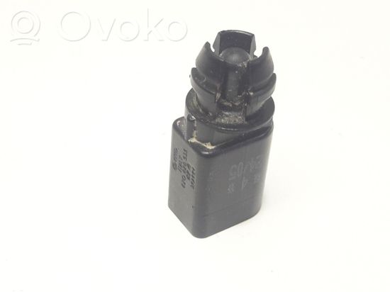Audi A8 S8 D3 4E Outside/exterior temperature sensor 8Z0820535