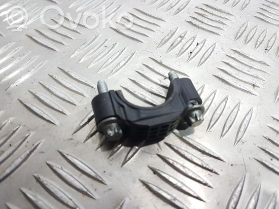 BMW 5 E60 E61 other engine part 7801696