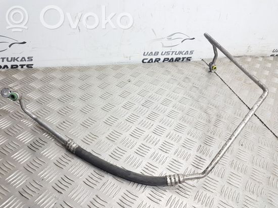 BMW 5 E60 E61 Air conditioning (A/C) pipe/hose 6989859