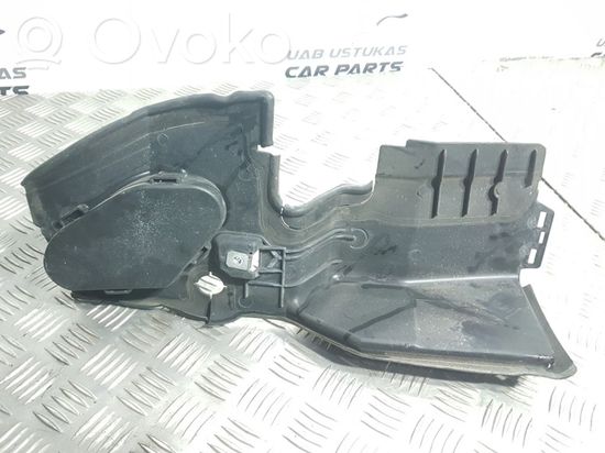 BMW 5 E60 E61 Radiator trim 7050604 7061890