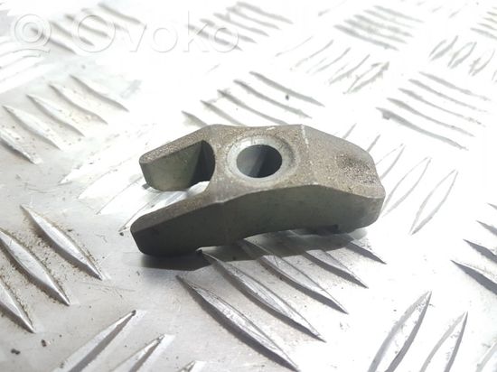 Audi 80 90 S2 B4 Fuel Injector clamp holder