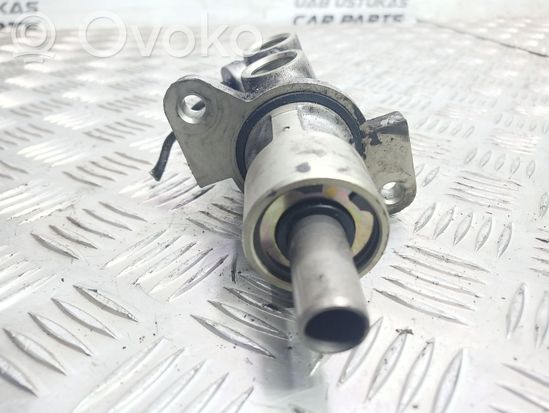 BMW 5 E34 Master brake cylinder