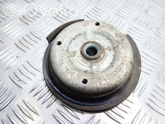 BMW 1 E81 E87 Coil spring mount