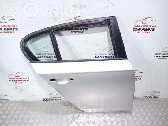 BMW 1 E81 E87 Rear door