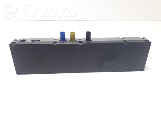 BMW 3 E46 Aerial antenna amplifier 6912817