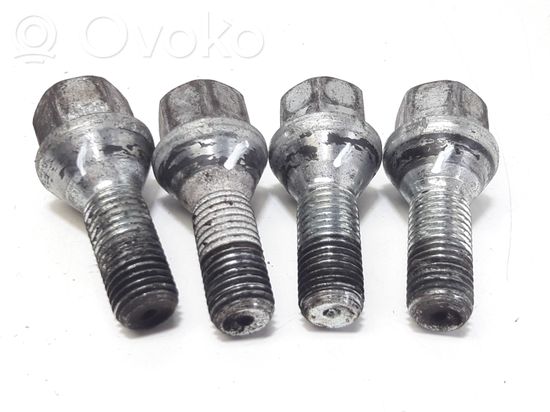 BMW 3 E46 Nuts/bolts