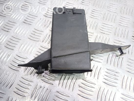 BMW 3 E46 Air intake duct part 7501974