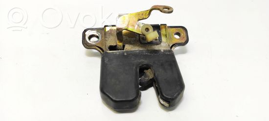 Audi A6 S6 C5 4B Tailgate/trunk/boot lock/catch/latch 4B5827505B