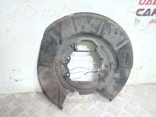 BMW X5 E53 Rear brake disc plate dust cover 6750867