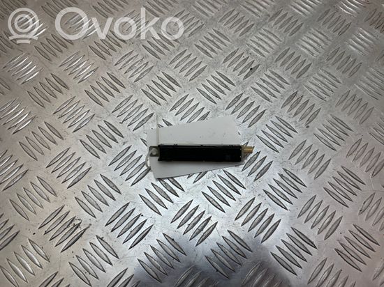 Audi A8 S8 D4 4H Aerial antenna amplifier 4H0035225C