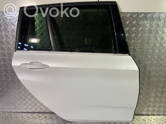 BMW 2 F46 Rear door