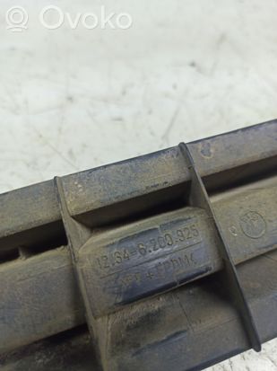 BMW 3 E46 Front bumper lower grill 8209925