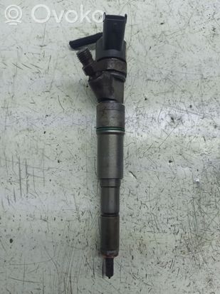 BMW 5 E39 Fuel injector 7785984
