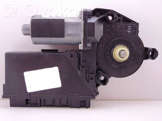 Audi A8 S8 D3 4E Rear door window regulator motor 4E0959801C