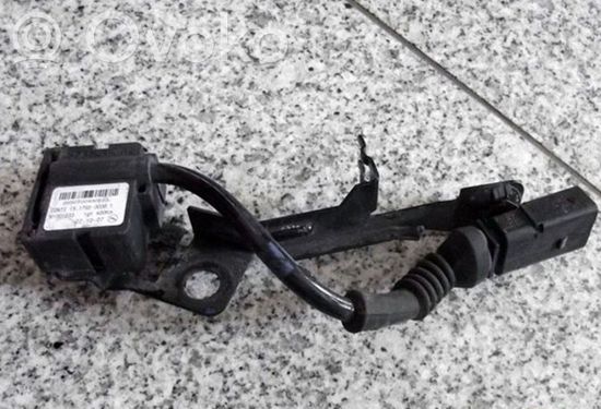 Audi A8 S8 D3 4E Acceleration sensor 4E0616576K